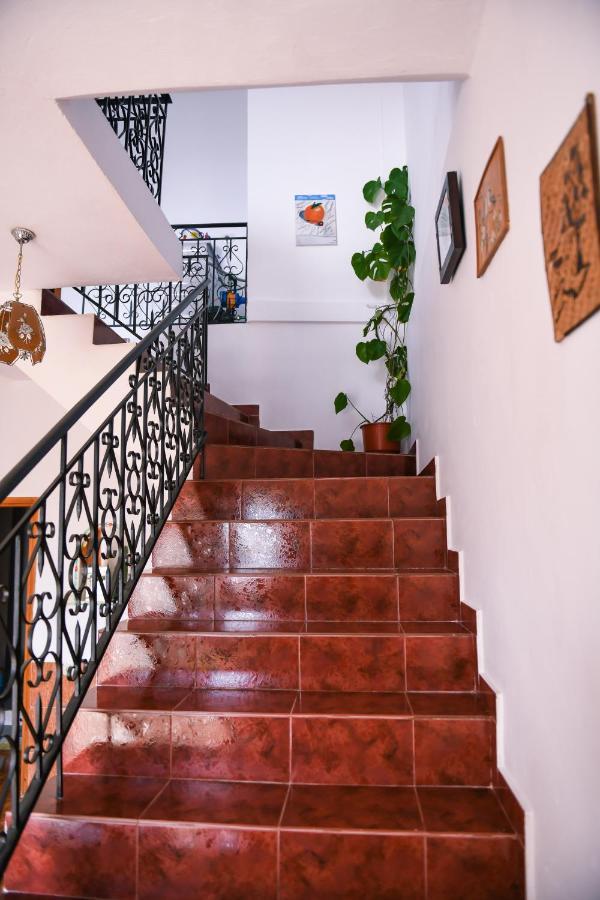 Guest House Luli Берат Екстер'єр фото